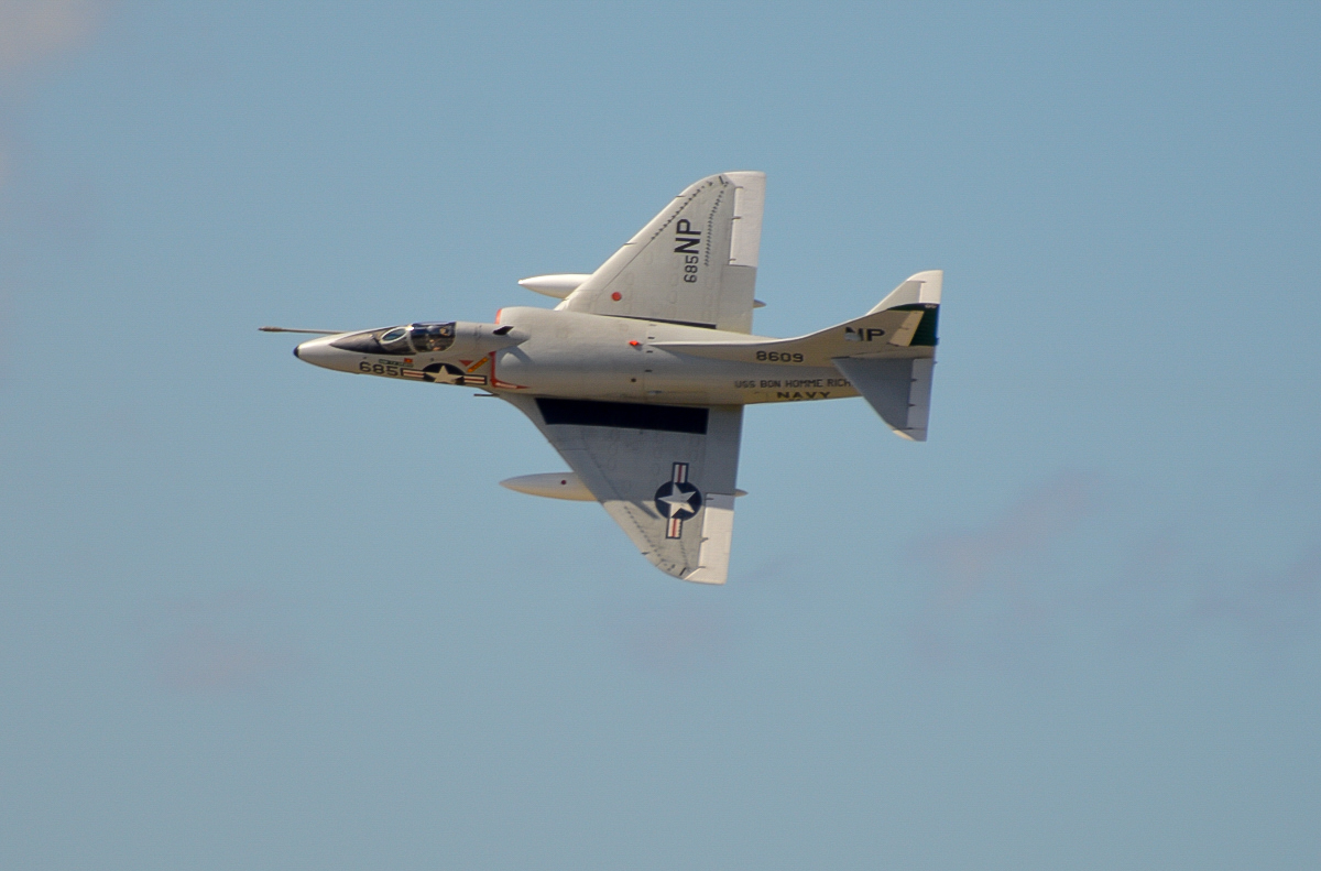 Military - Attack - A-4B  Skyhawk - 2015 09 - Oceana - 101